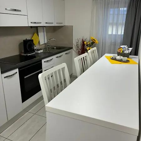 Residenza Giovanni Apartment